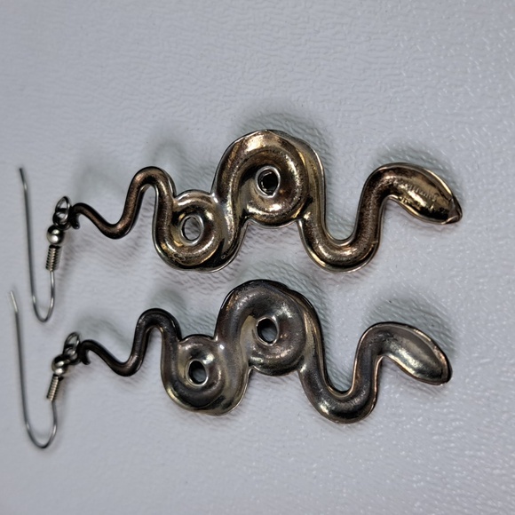 Patina Snake Vintage Sterling Silver Dangle Earrings - Picture 11 of 13